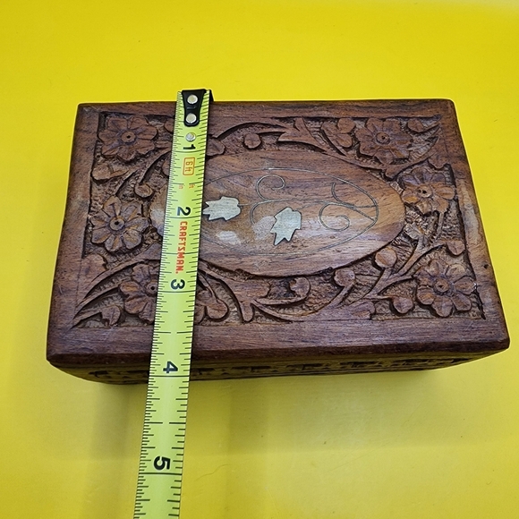 VIntage Hand Carved Wooden Floral Jewelry Box Made In India 5.75x3.75" - Picture 9 of 11